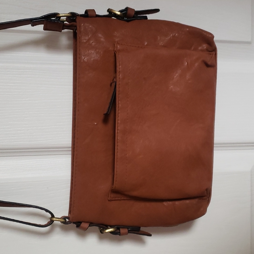 BEUNO Faux Leather adjustable strap cross over purse.
